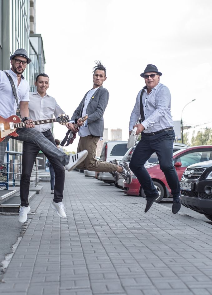 Pitbull Band