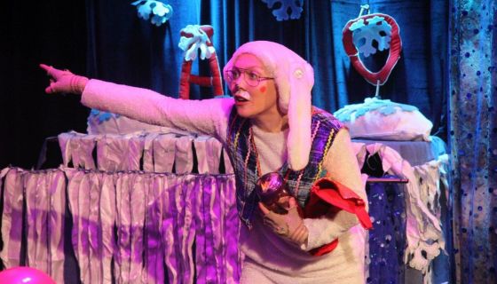 Спектакль «Счастливого Нового года! или Жили-были кролики»