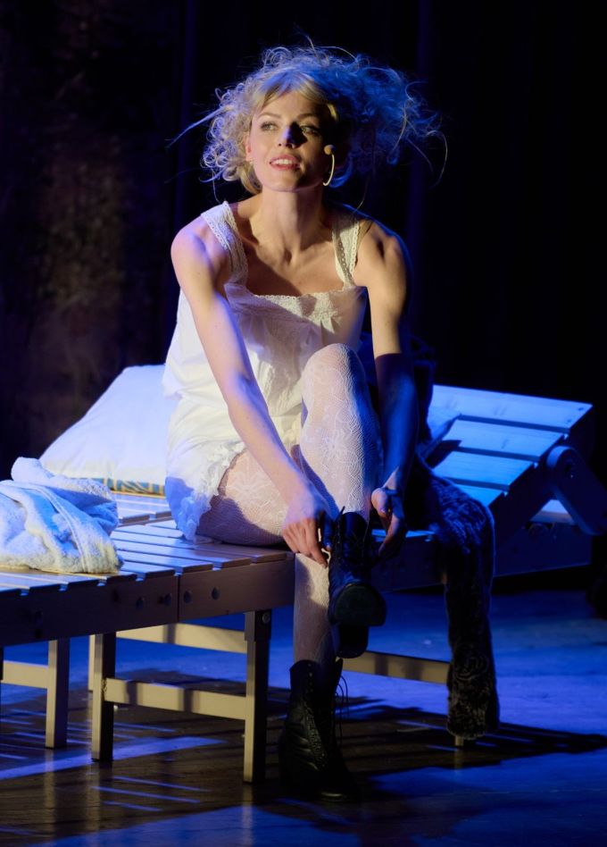 Спектакль «Осенний роман»