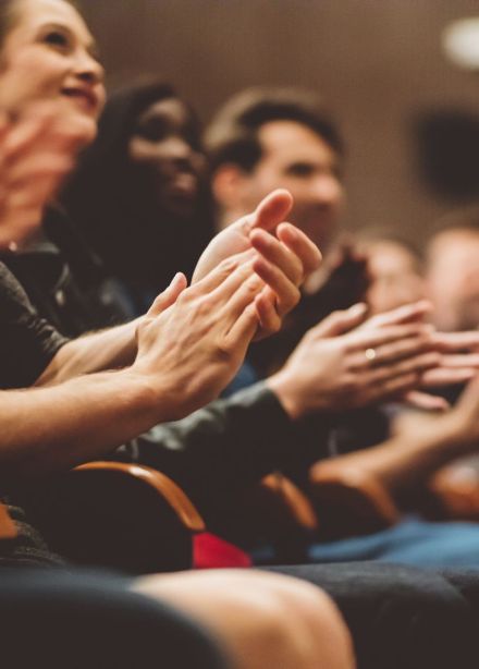 Ха! Мы! Настоящий Новый Год!