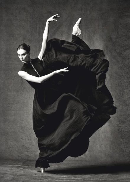 Светлана Захарова