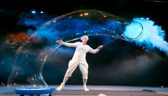 Шоу мыльных пузырей «Clinc», Бердск