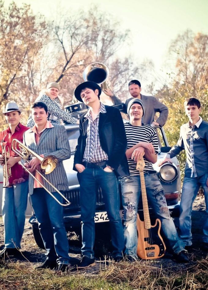 Рви меха — оркестр!