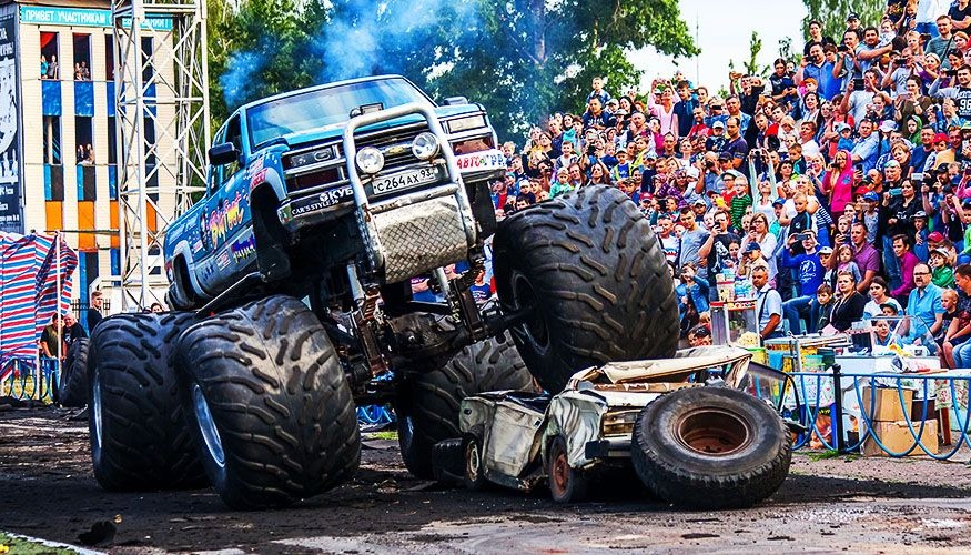 Экстрим шоу каскадеров. Шоу каскадеров 2024. Шоу каскадеров 2022 самара. Шоу каскадеров омск 2023. Шоу каскадеров на акбузате.