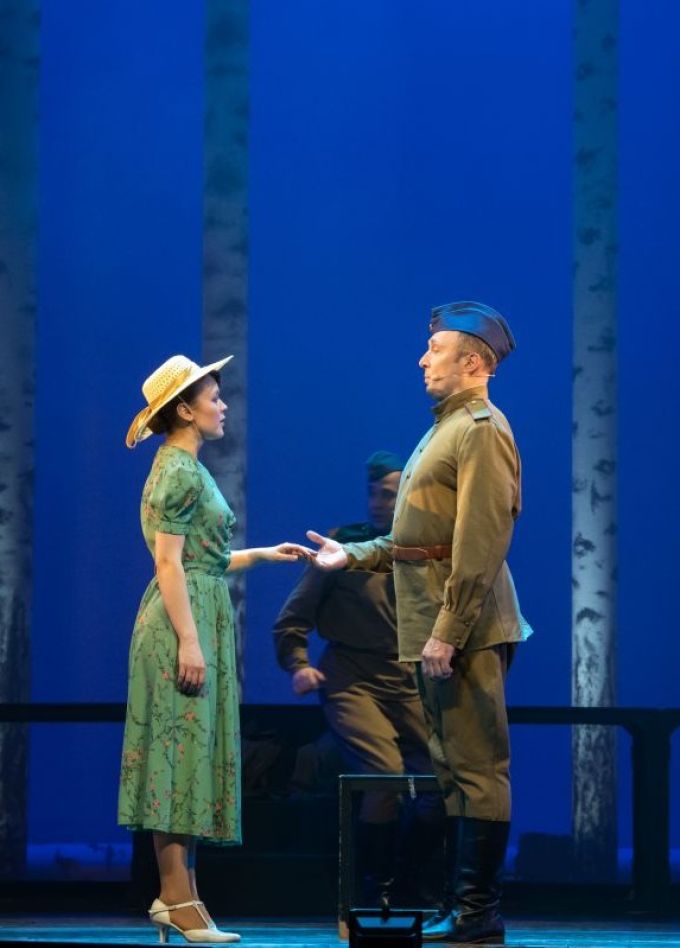 Спектакль «Фронтовой театр»