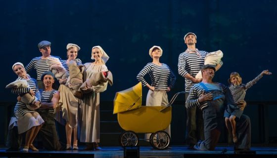 Спектакль «Фронтовой театр»